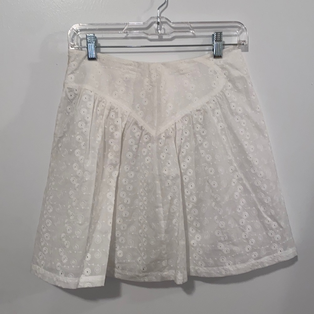 *NEW W TAGS* Vintage Opening Ceremony White Lace Eyelet Mini Skirt, Size 6